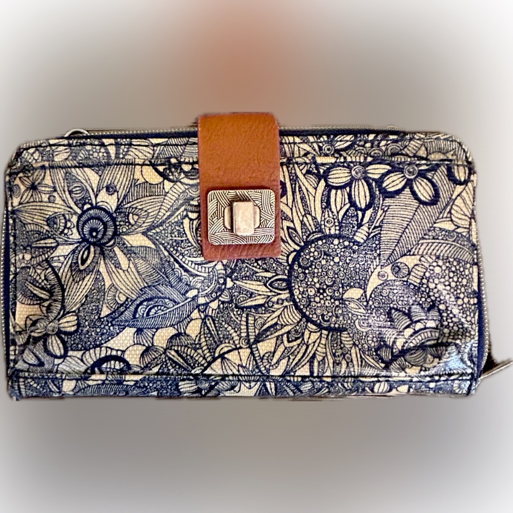 Sak Roots Wallet